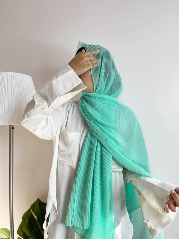 Pista green ribbed chiffon hijab