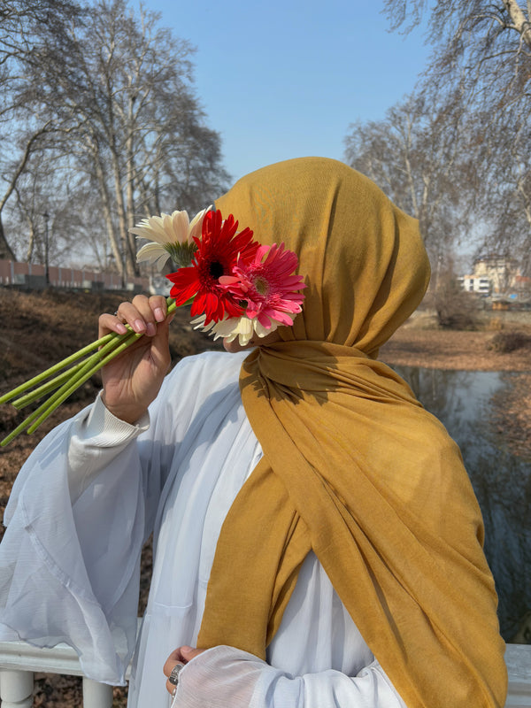 Harvest yellow basic cotton hijab