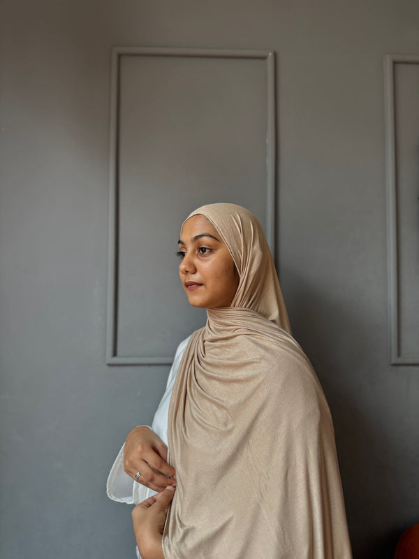 Balanced beige classic jersey hijab