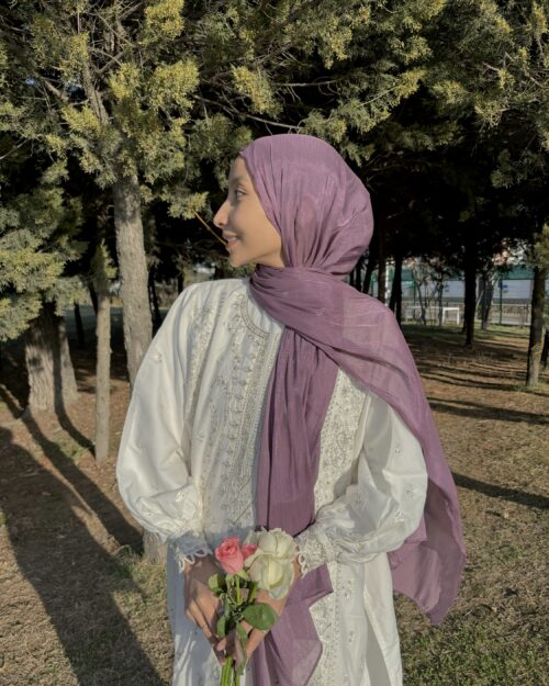 Wisteria wonder organza shimmer hijab