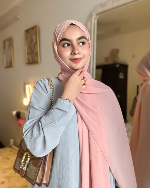 Daisy pink laser georgette hijab