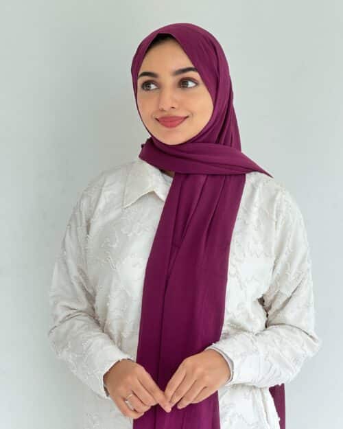 Grape hue crinkled chiffon hijab