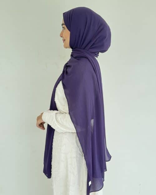 Ultra violet crinkled chiffon hijab