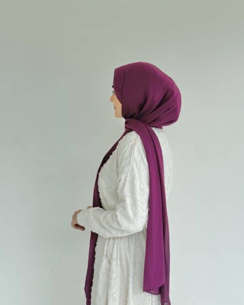 Grape hue crinkled chiffon hijab